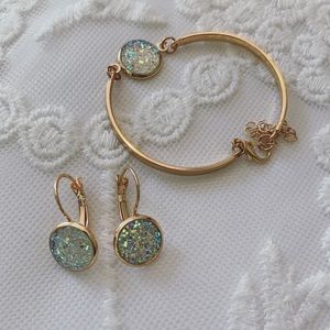 Bracelet & earring set